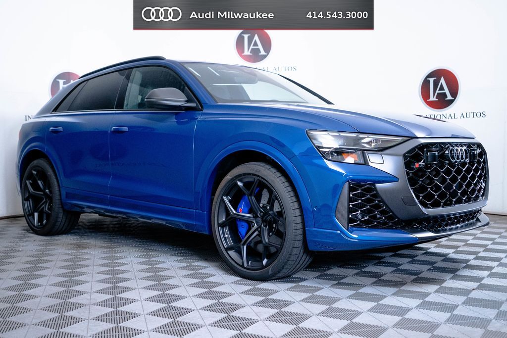 2026 AUDI RS Q8