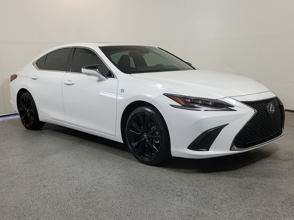 2024 LEXUS ES