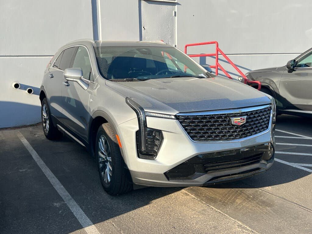 2025 CADILLAC XT4