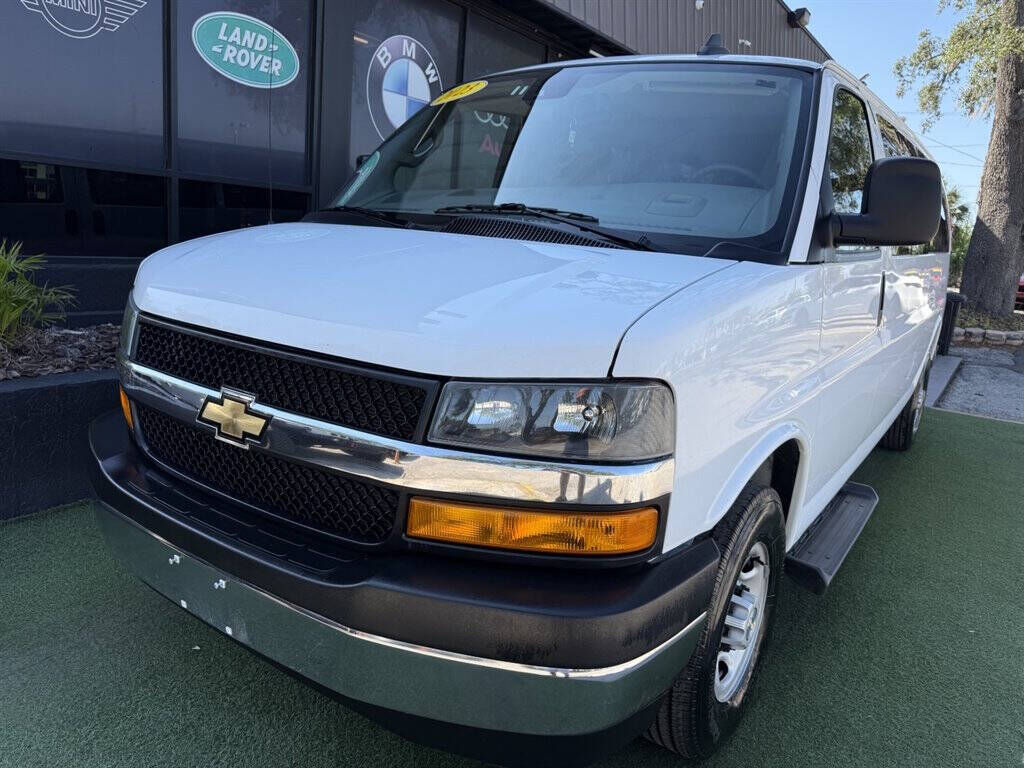 2023 CHEVROLET Express