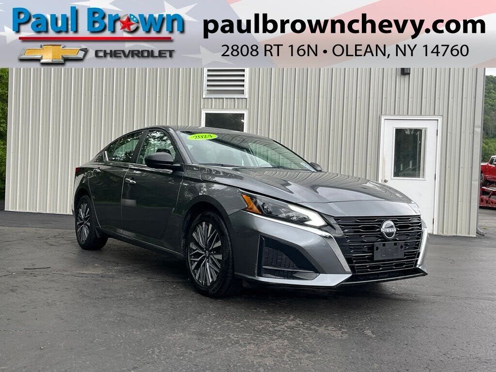 2024 NISSAN Altima