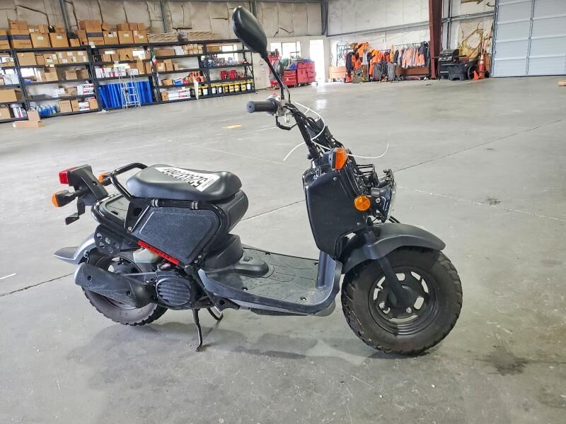 2016 HONDA NPS50