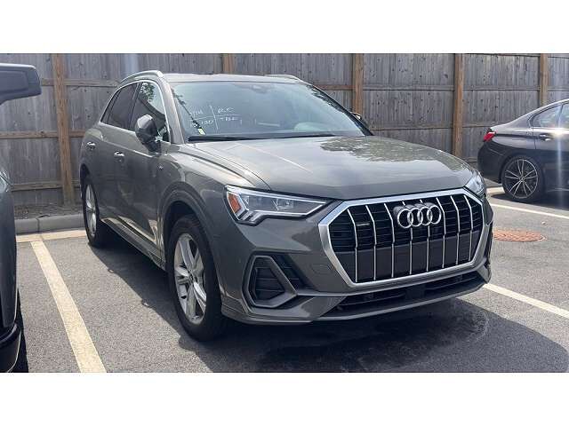 2024 AUDI Q3