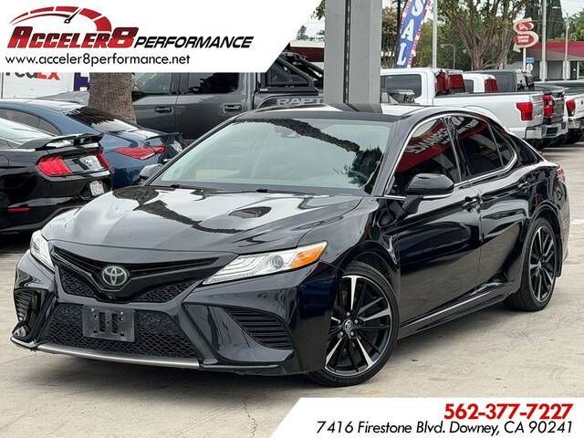 2020 TOYOTA Camry