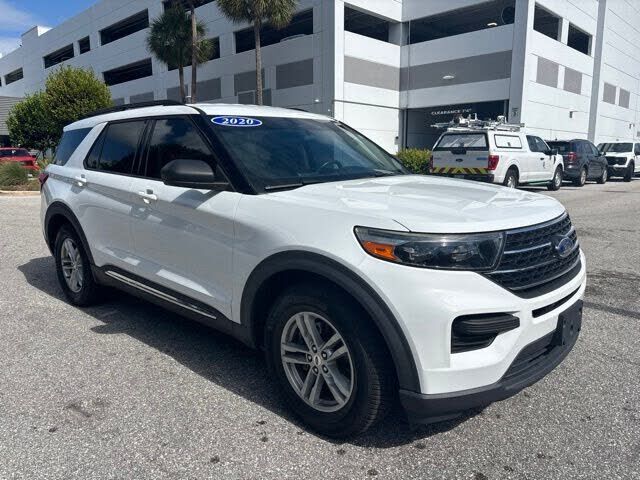 2020 FORD Explorer