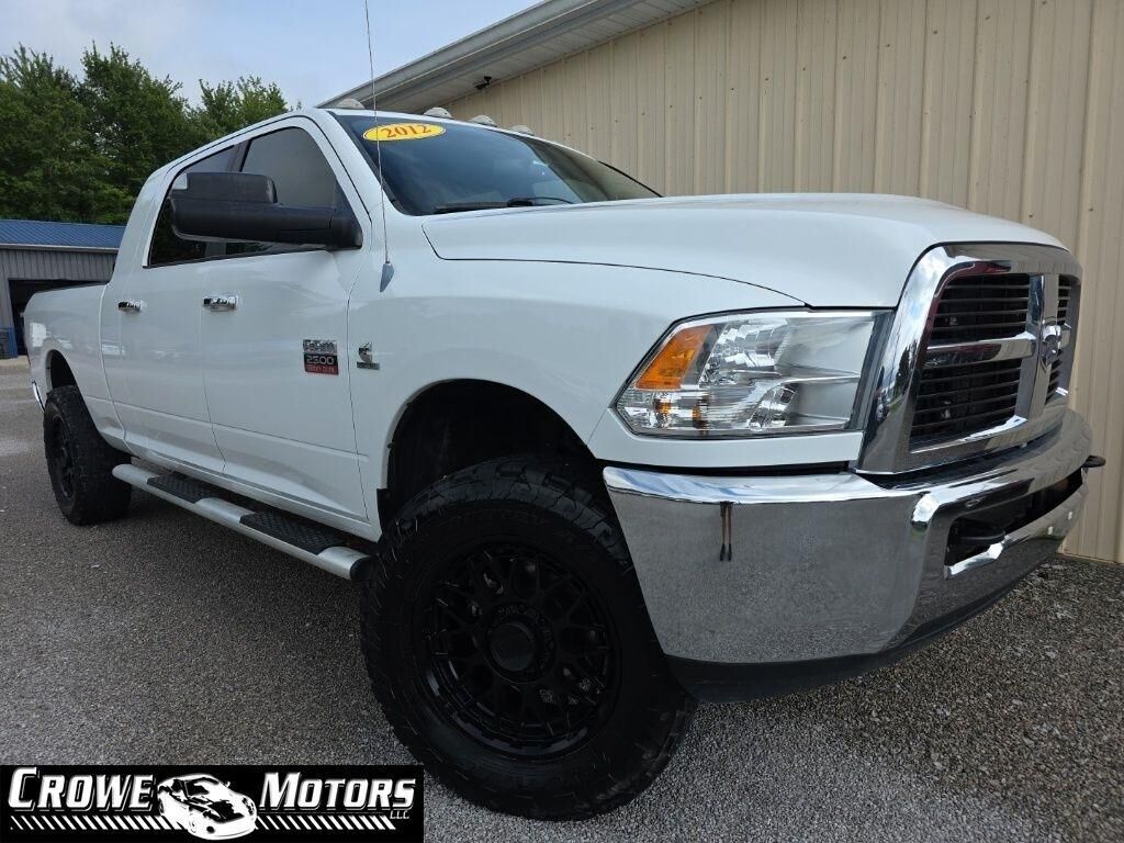 2012 DODGE Ram