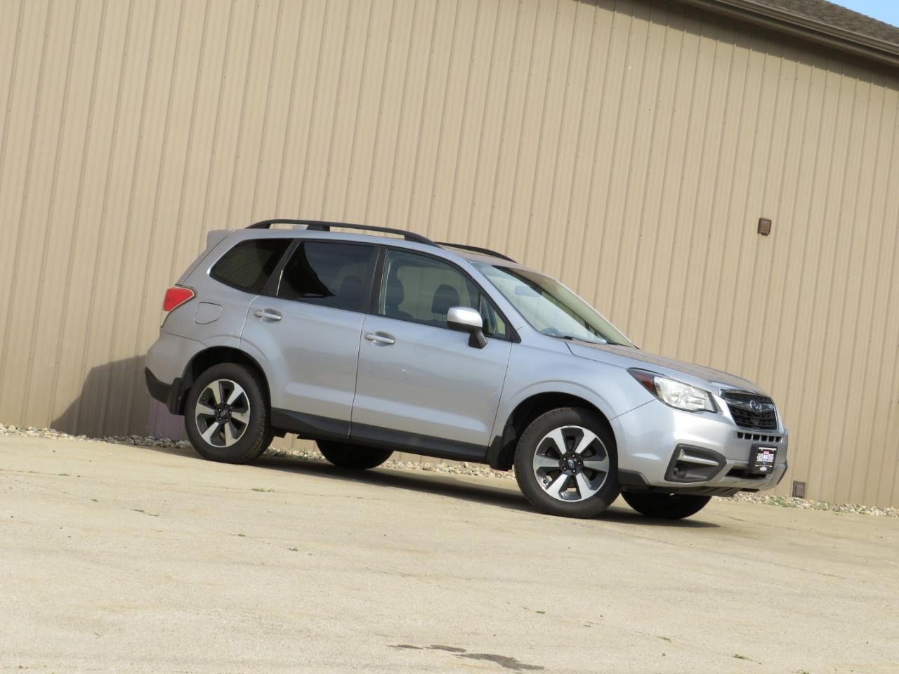 2017 SUBARU Forester