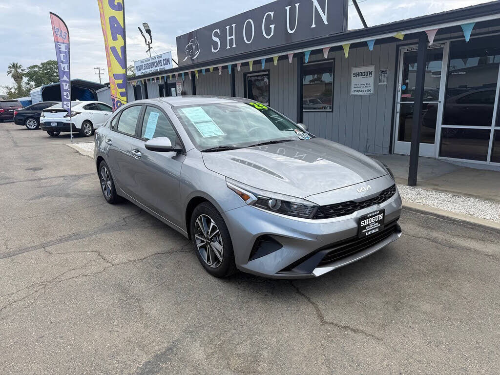 2023 KIA Forte