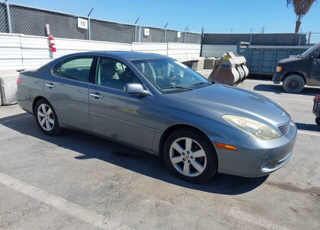 2005 LEXUS ES