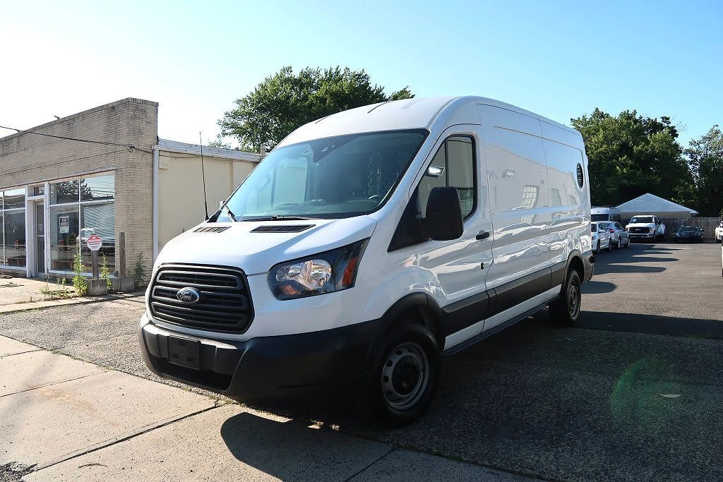 2018 FORD Transit