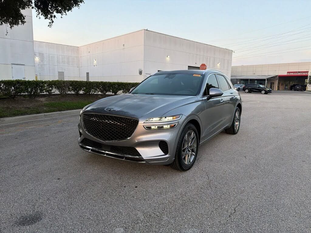 2025 GENESIS GV70