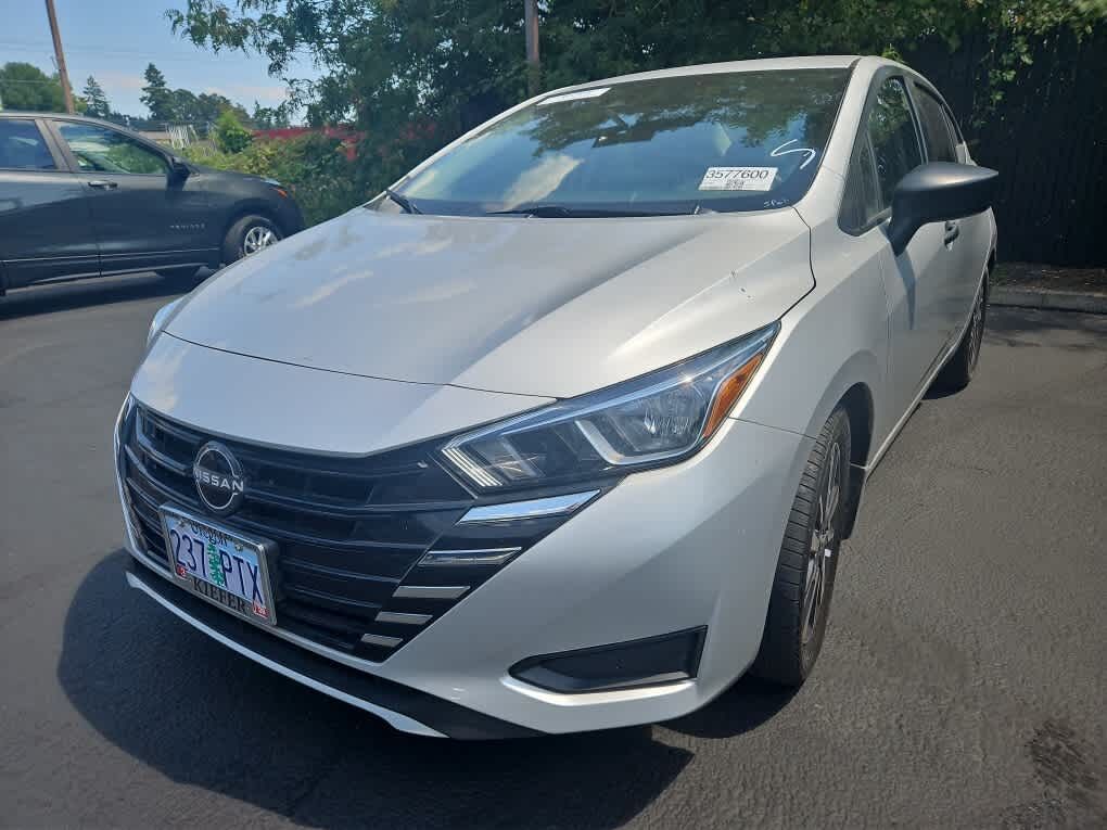 2023 NISSAN Versa