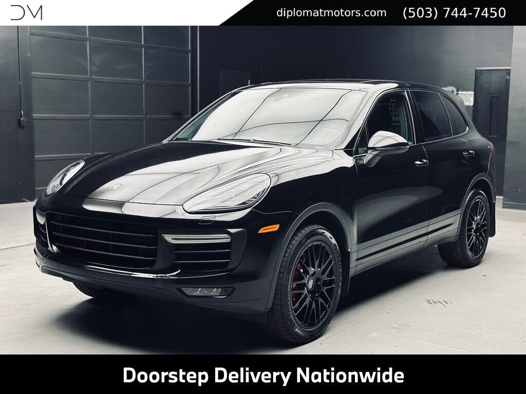 2015 PORSCHE Cayenne