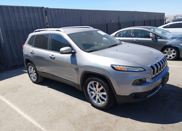 2017 JEEP Cherokee
