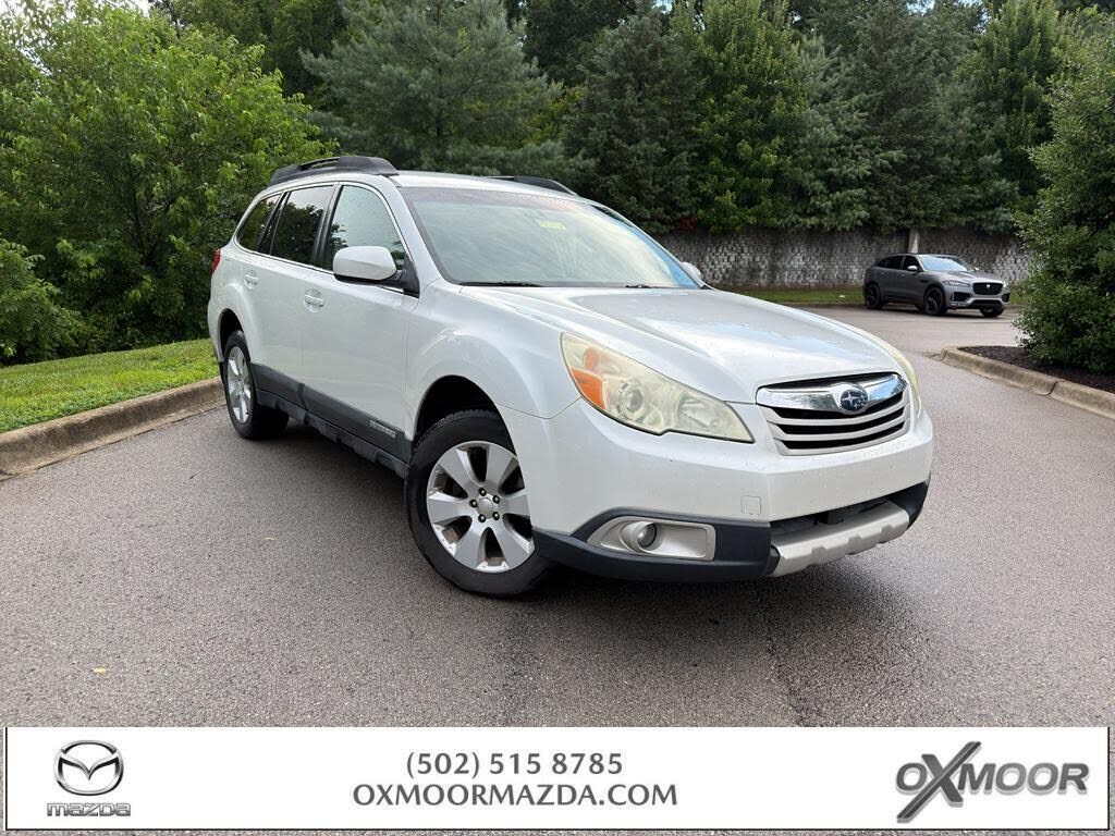 2011 SUBARU Outback