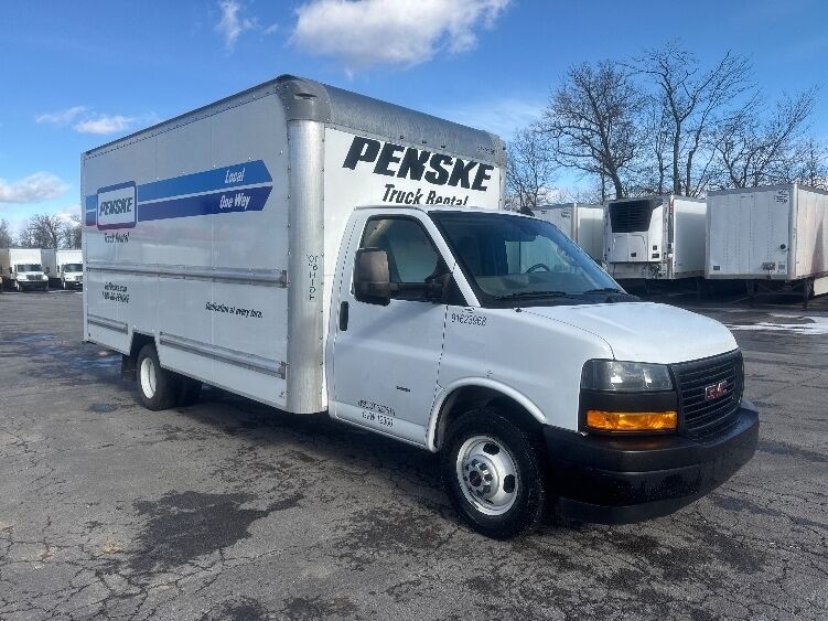 2021 GMC Savana