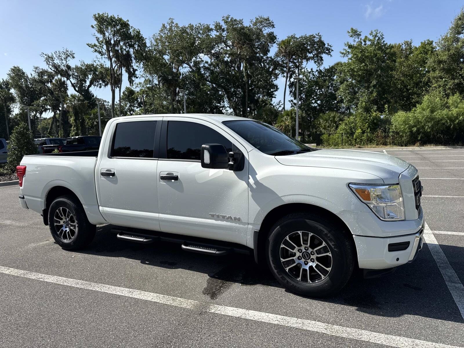 2024 NISSAN Titan