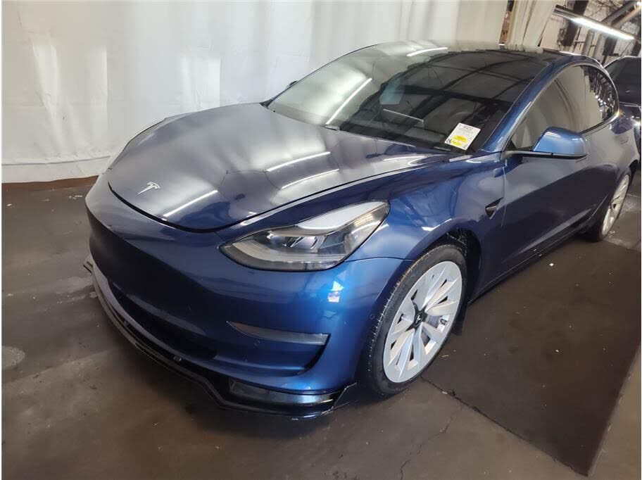 2021 TESLA Model 3