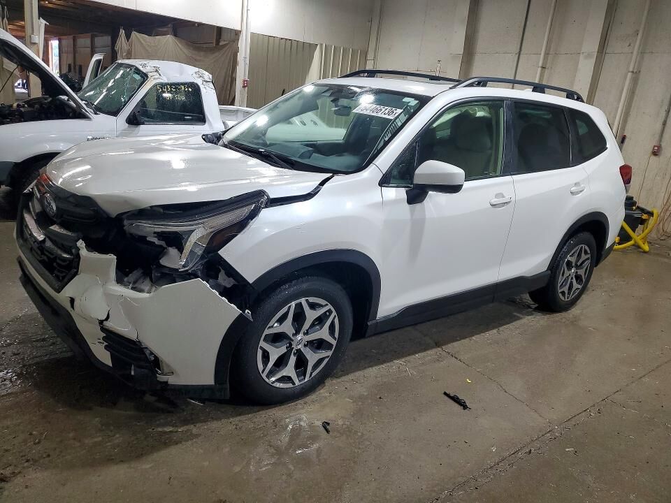 2023 SUBARU Forester