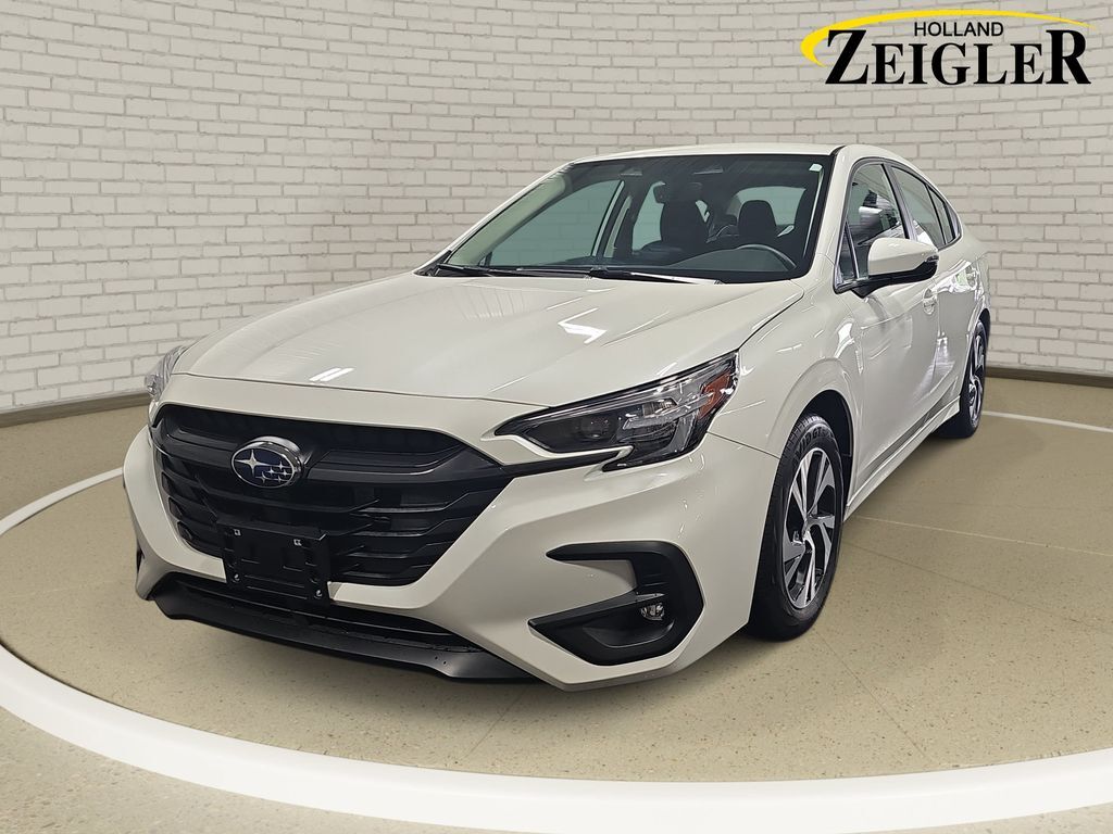 2025 SUBARU Legacy