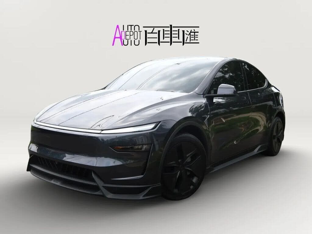 2026 TESLA Model Y