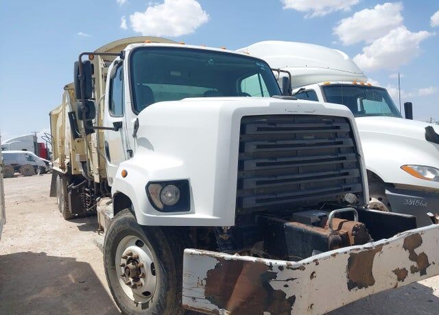 2016 FREIGHTLINER 108SD