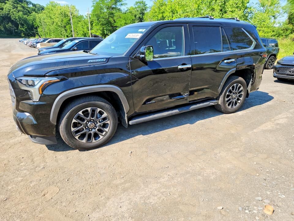 2024 TOYOTA Sequoia