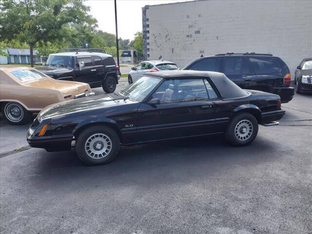 1983 FORD Mustang