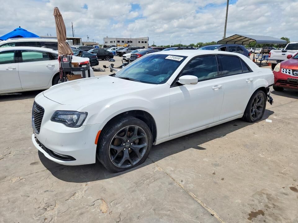 2021 CHRYSLER 300