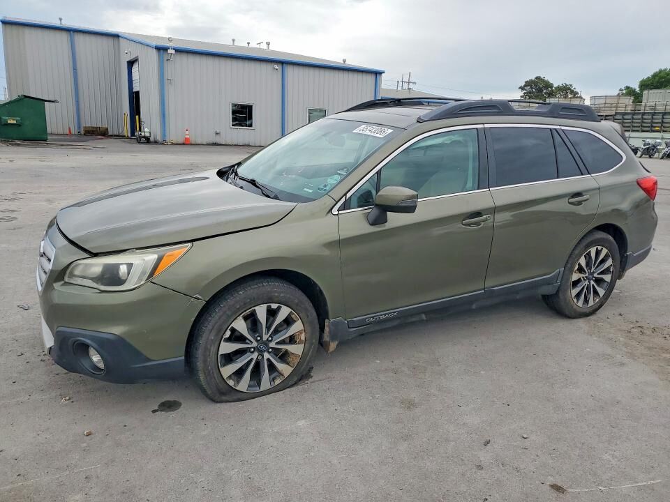 2015 SUBARU Outback