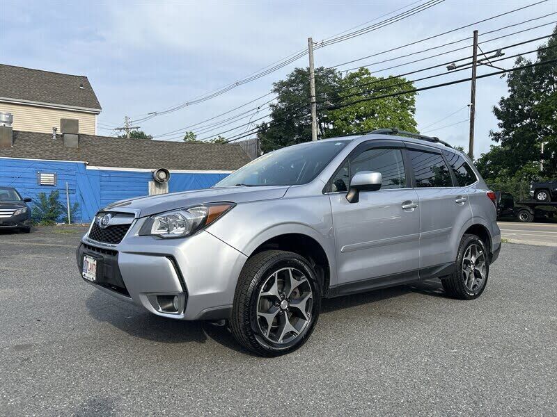 2016 SUBARU Forester