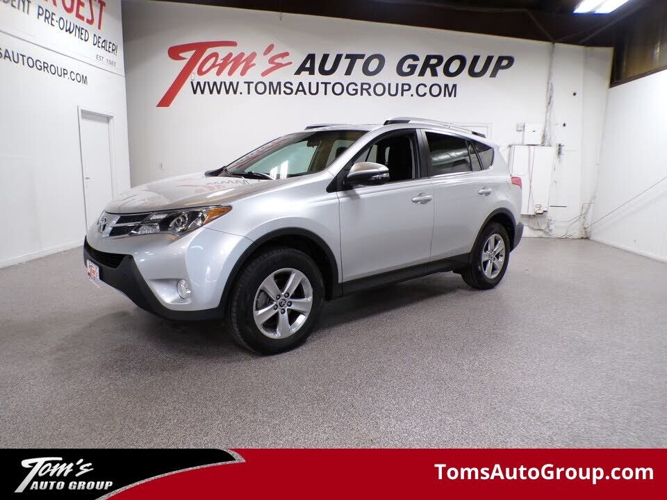 2015 TOYOTA RAV4
