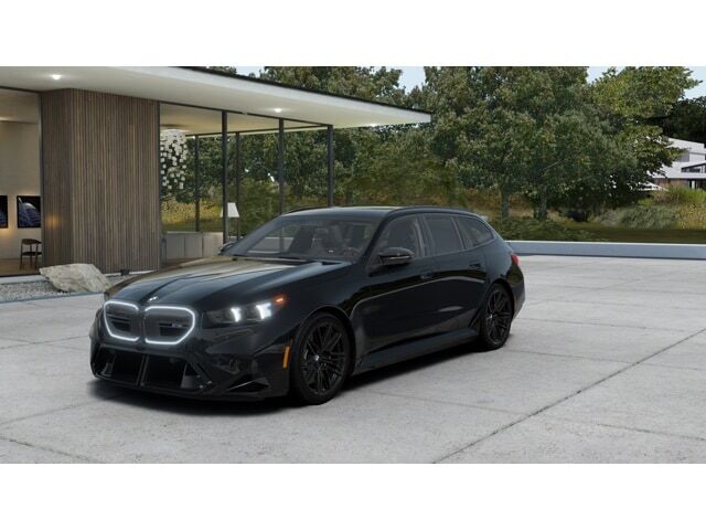 2027 BMW M5