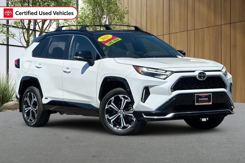 2025 TOYOTA RAV4