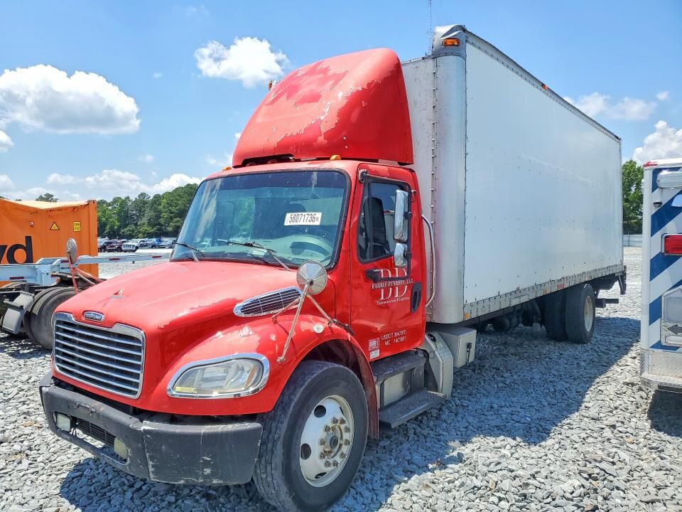 2015 FREIGHTLINER M2