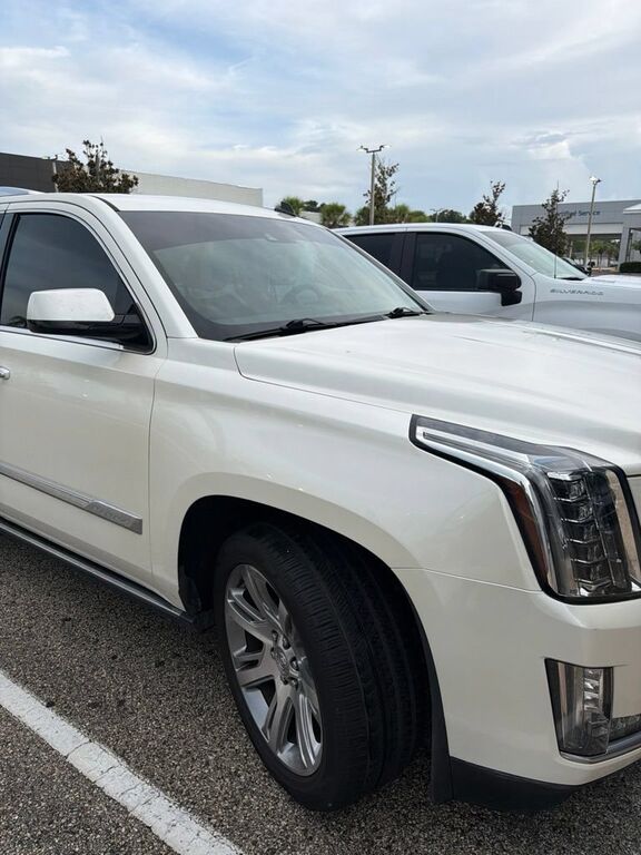 2015 CADILLAC Escalade