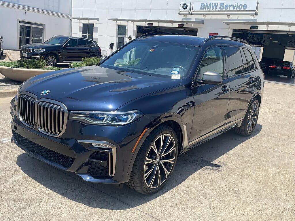 2022 BMW X7