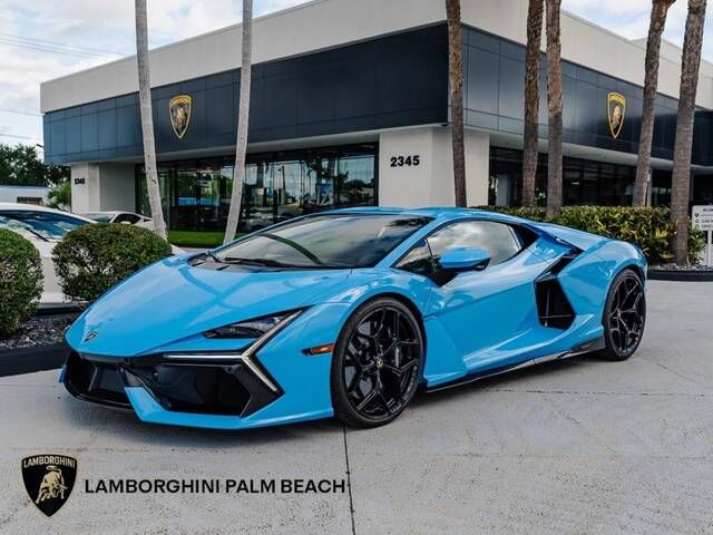 2026 LAMBORGHINI Revuelto