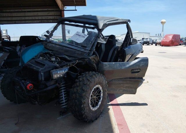 2022 KAWASAKI Teryx