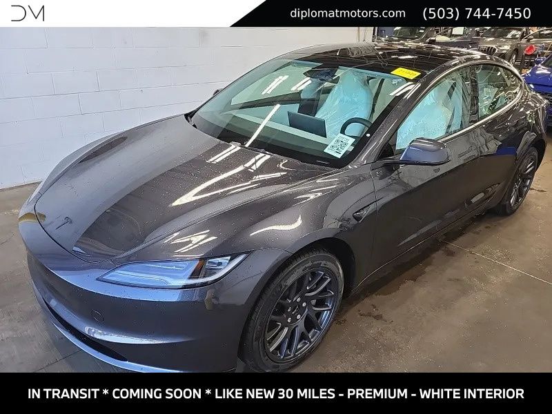 2026 TESLA Model 3