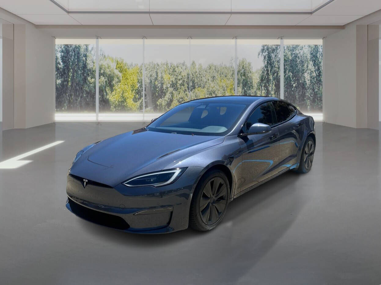 2022 TESLA Model S
