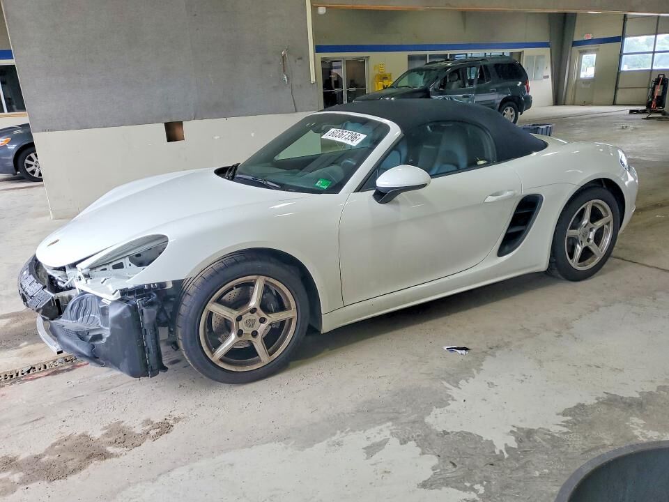 2019 PORSCHE 718