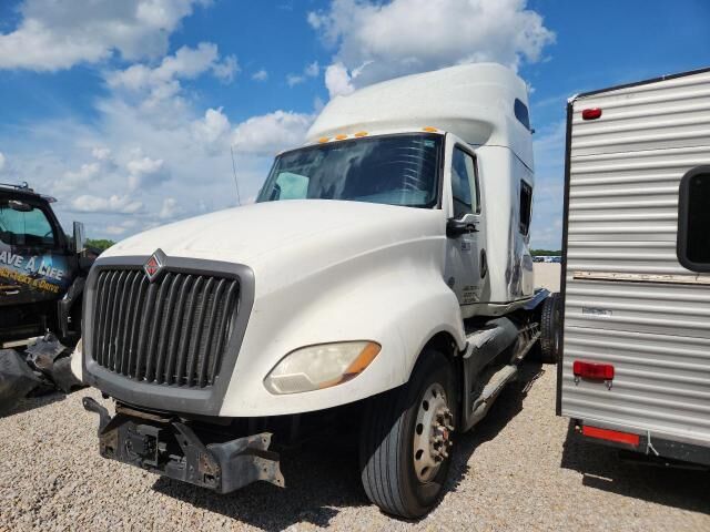 2018 INTERNATIONAL LT625