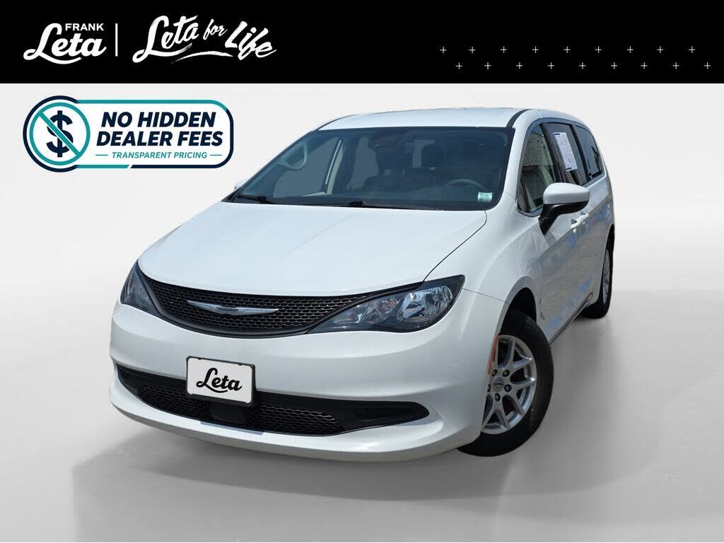 2023 CHRYSLER Voyager