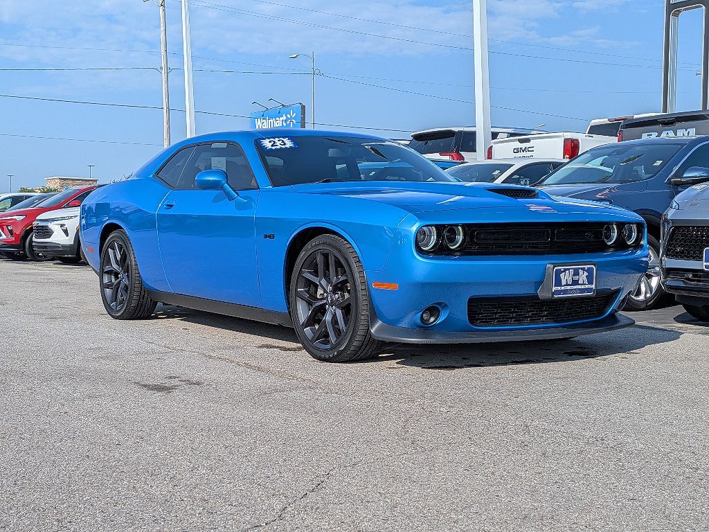 2023 DODGE Challenger