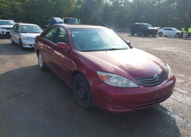 2002 TOYOTA Camry