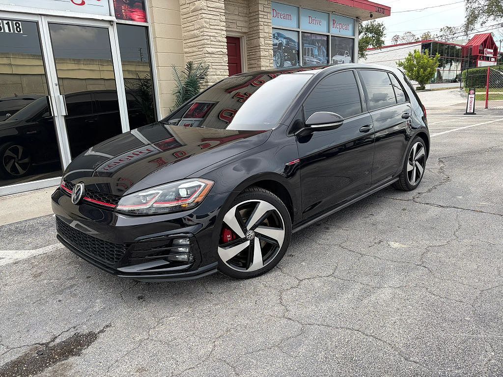 2019 VOLKSWAGEN Golf GTI