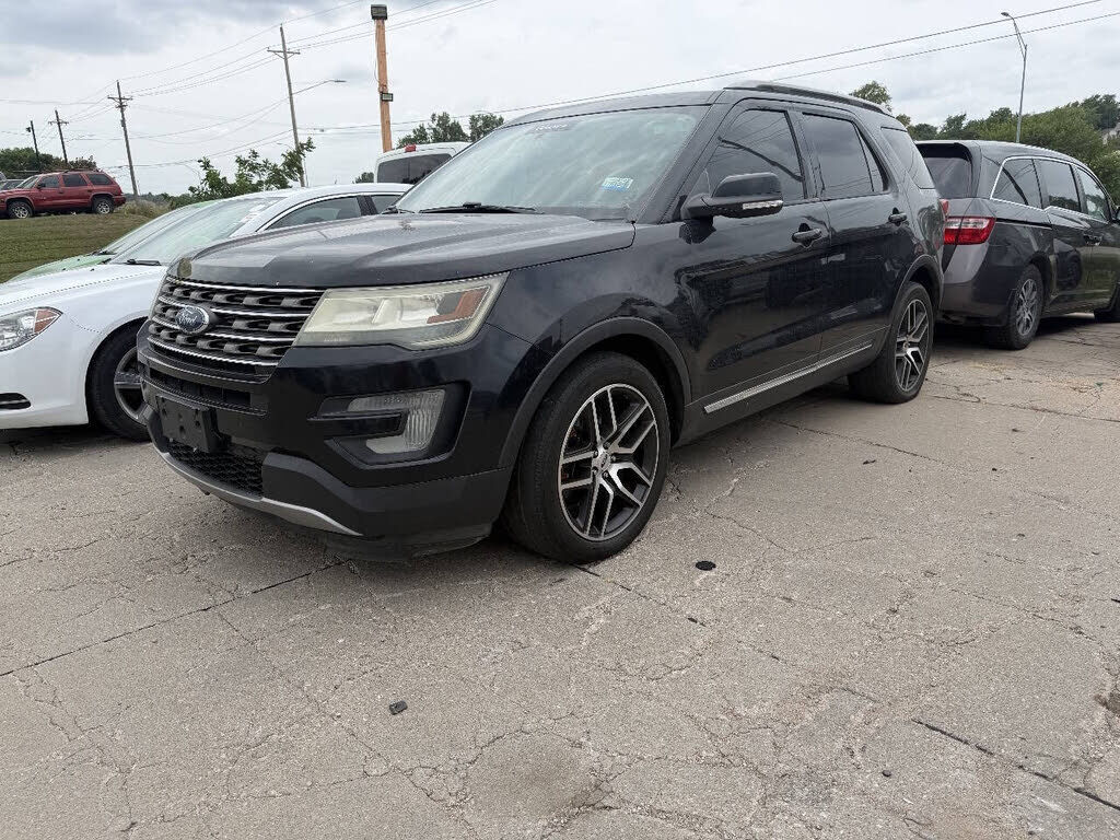 2016 FORD Explorer