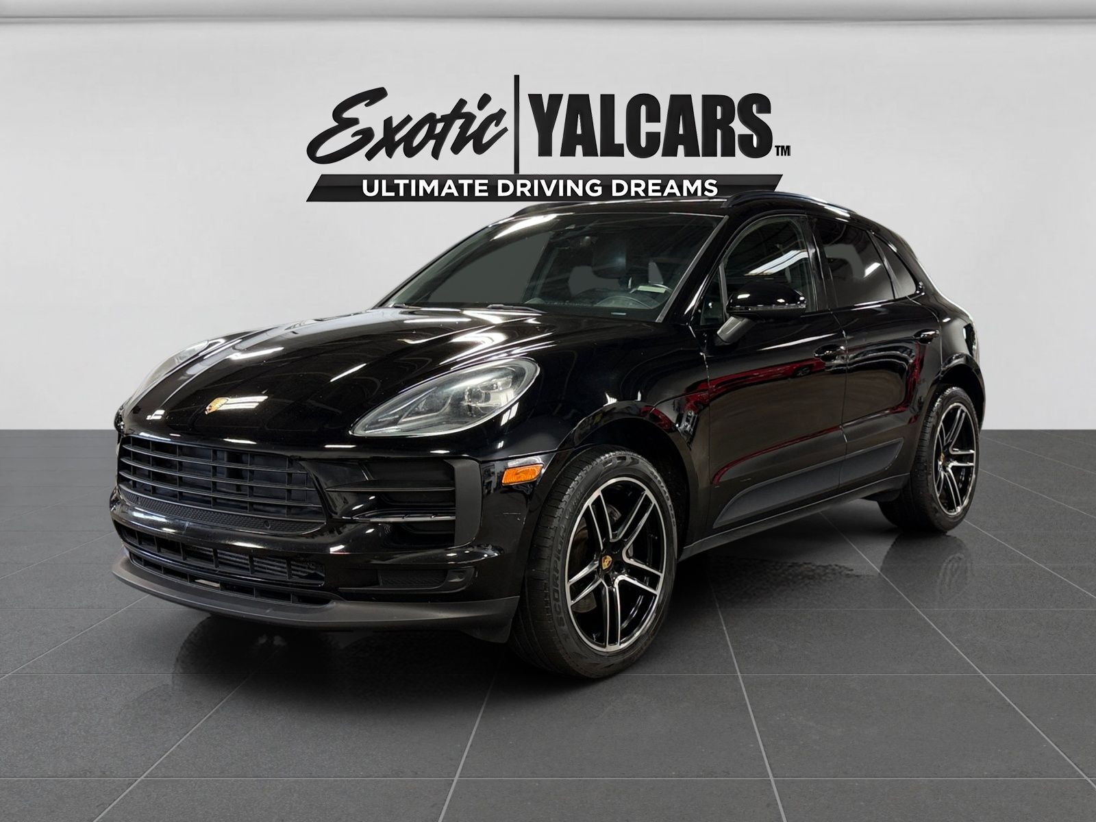 2019 PORSCHE Macan