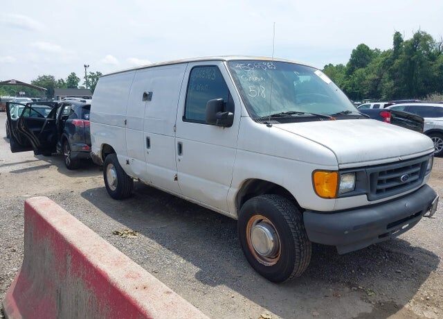 2005 FORD E-250